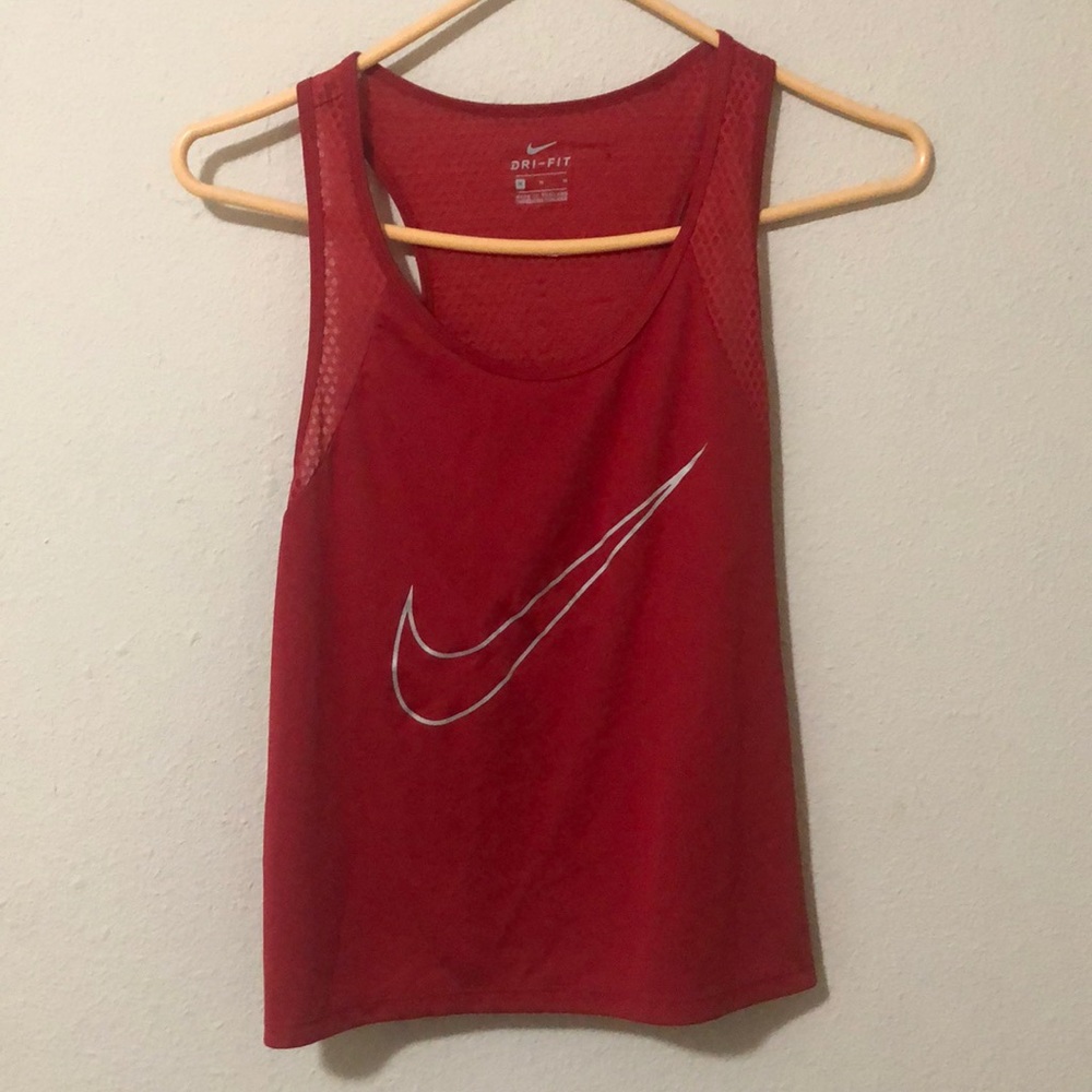 Nike dri fit crop